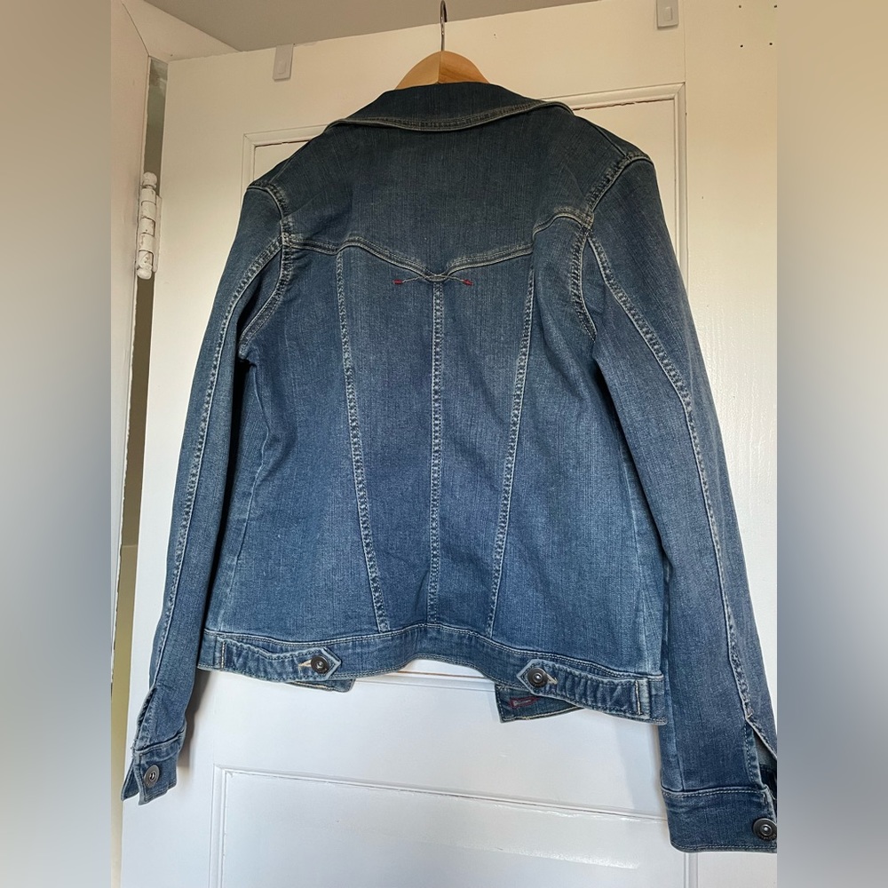 Wrangler Women’s stretch denim jacket, size Large - Picture 6 of 6
